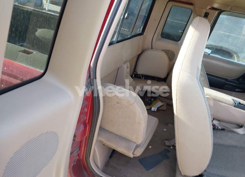 Photo 8 of 2002 Ford Ranger (VIN 1FTYR44VX2PB21585)