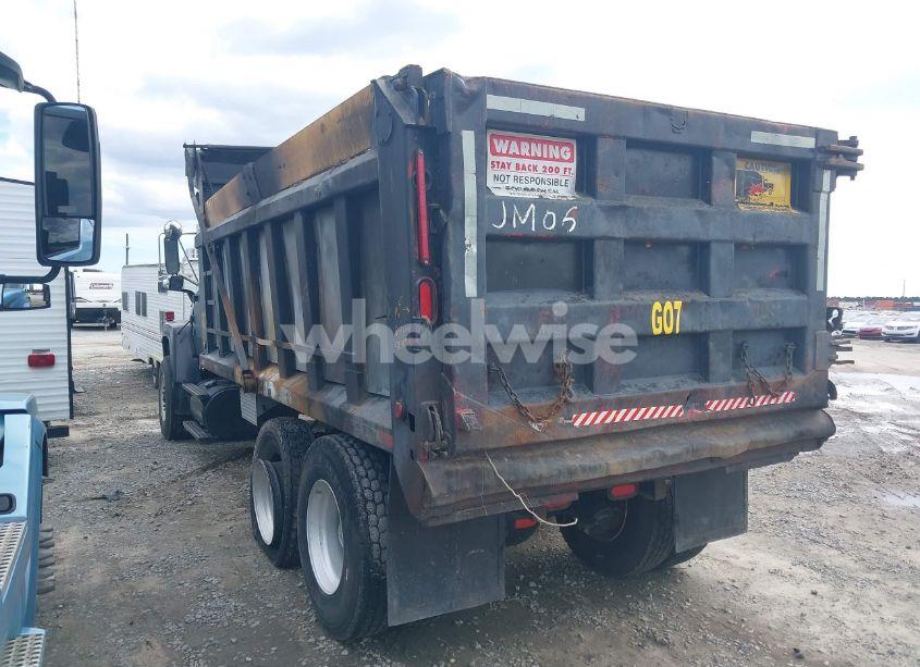 Photo 3 of 1995 Ford Lt9000 LT9000 (VIN 1FTYU90L5SVA47942)