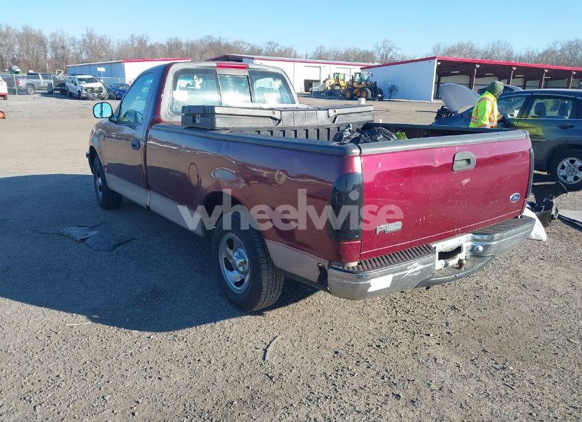 Photo 3 of 1998 Ford F-150 STANDARD/XL/XLT (VIN 1FTZF1720WNB57431)
