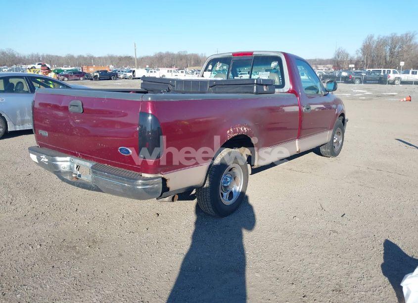 Photo 4 of 1998 Ford F-150 STANDARD/XL/XLT (VIN 1FTZF1720WNB57431)