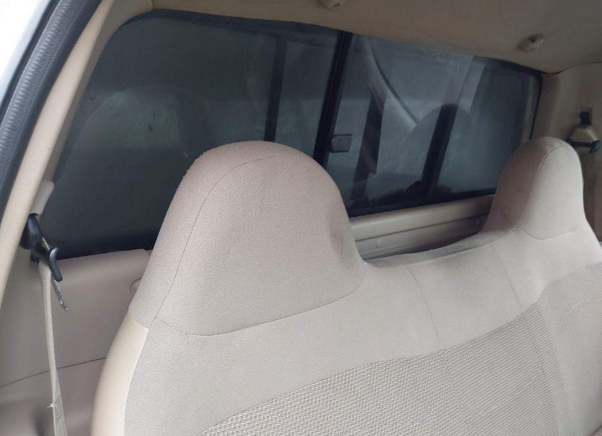 Photo 8 of 2000 Ford F-150 WORK SERIES/XL/XLT (VIN 1FTZF1720YKA95209)