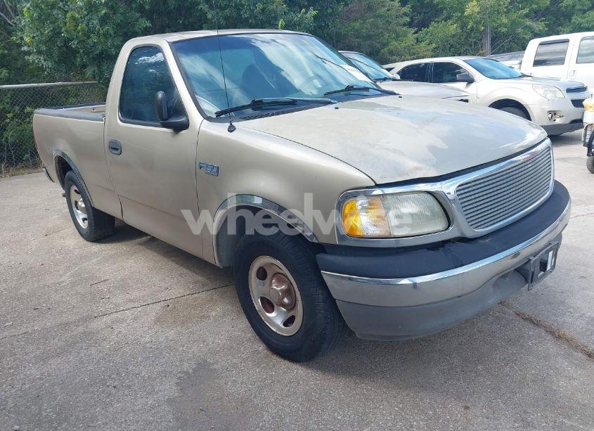 2000 Ford F-150 WORK SERIES/XL/XLT (VIN 1FTZF1721YKA68214) main photo