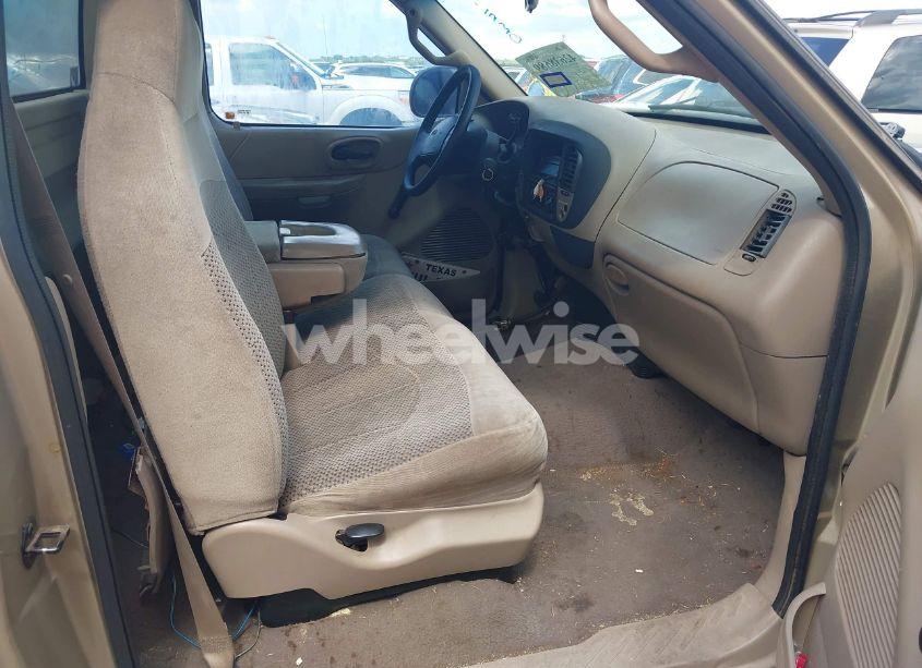 Photo 5 of 2000 Ford F-150 WORK SERIES/XL/XLT (VIN 1FTZF1721YKA68214)