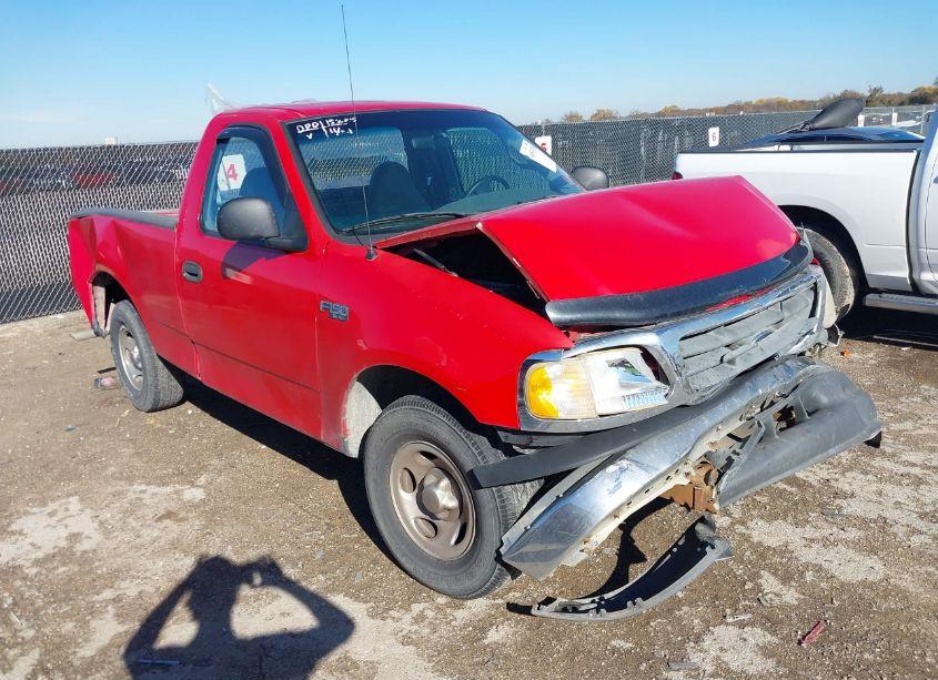 2000 Ford F-150 WORK SERIES/XL/XLT (VIN 1FTZF1721YKA74689) main photo