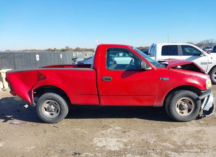 Photo 14 of 2000 Ford F-150 WORK SERIES/XL/XLT (VIN 1FTZF1721YKA74689)