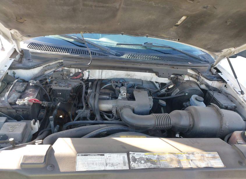 Photo 10 of 2000 Ford F-150 WORK SERIES/XL/XLT (VIN 1FTZF1721YNC33676)