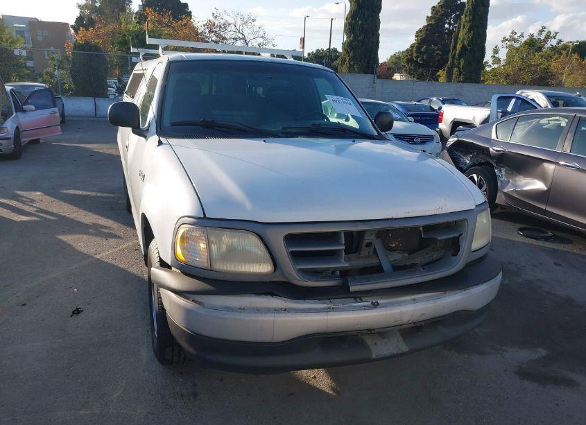 Photo 12 of 2000 Ford F-150 WORK SERIES/XL/XLT (VIN 1FTZF1721YNC33676)