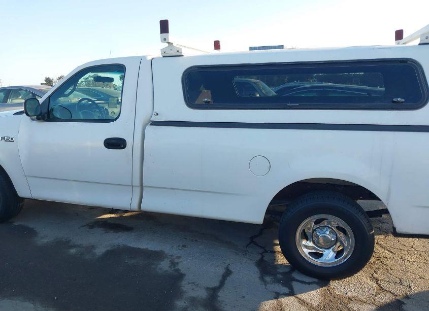 Photo 14 of 2000 Ford F-150 WORK SERIES/XL/XLT (VIN 1FTZF1721YNC33676)