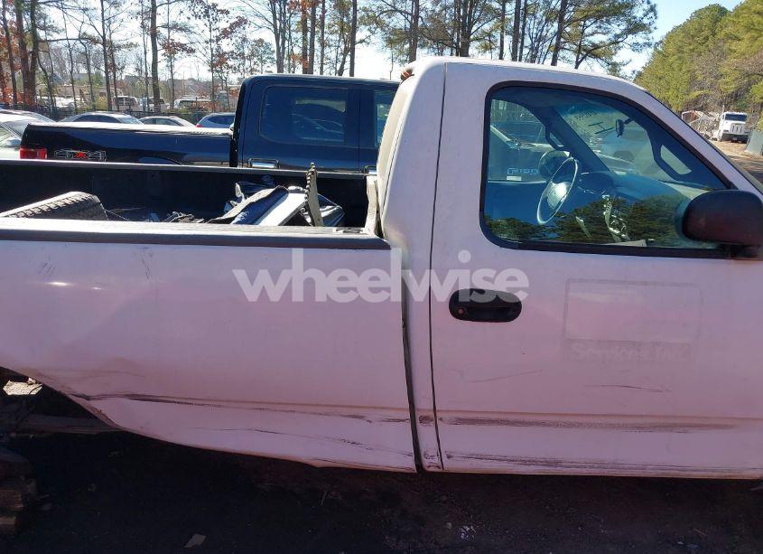 Photo 14 of 2001 Ford F-150 XL/XLT (VIN 1FTZF17221NA41088)