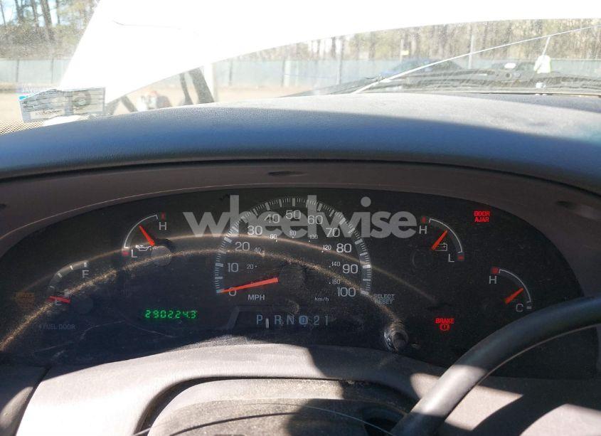 Photo 16 of 2001 Ford F-150 XL/XLT (VIN 1FTZF17221NA41088)