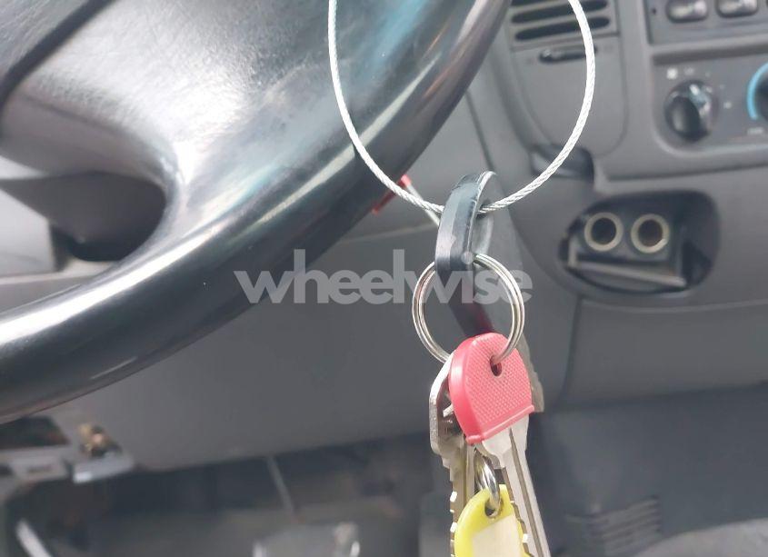 Photo 11 of 2000 Ford F-150 WORK SERIES/XL/XLT (VIN 1FTZF1722YNB80793)