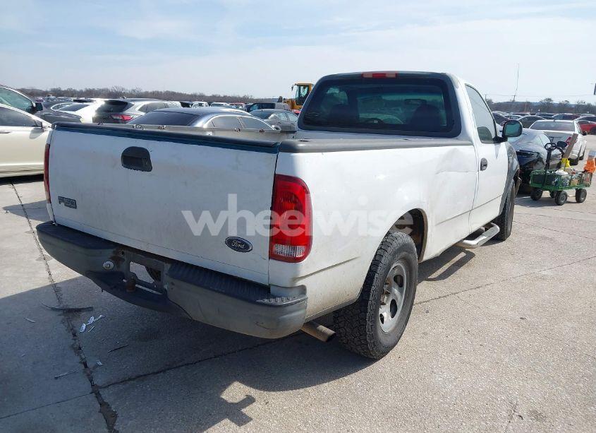 Photo 4 of 2001 Ford F-150 XL/XLT (VIN 1FTZF17231KB06970)