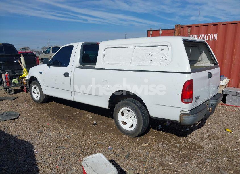 Photo 3 of 2001 Ford F-150 XL/XLT (VIN 1FTZF17231NB00536)