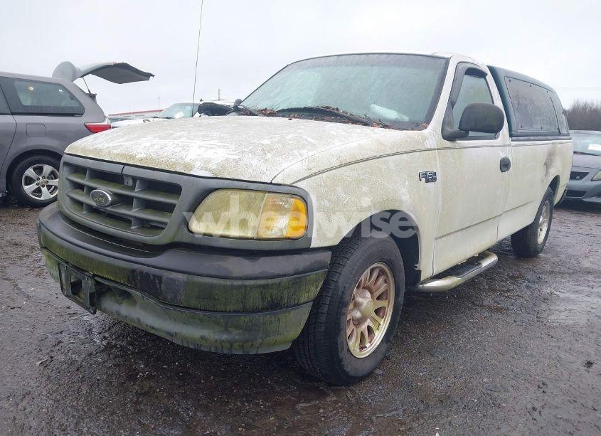 Photo 2 of 2001 Ford F-150 XL/XLT (VIN 1FTZF17231NB73177)