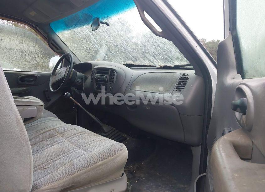 Photo 5 of 2001 Ford F-150 XL/XLT (VIN 1FTZF17231NB73177)