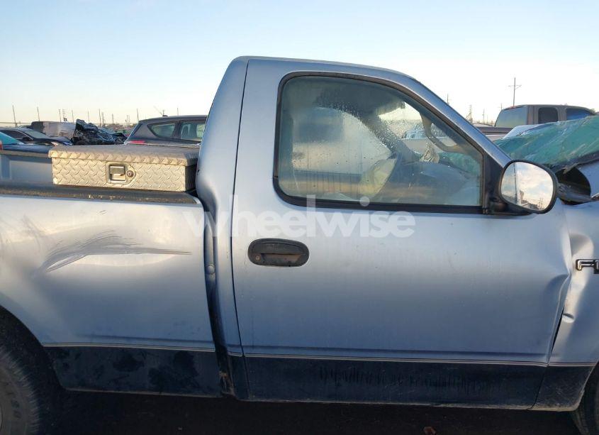 Photo 14 of 1998 Ford F-150 STANDARD/XL/XLT (VIN 1FTZF1723WKB59904)