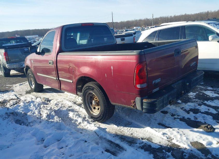 Photo 3 of 1998 Ford F-150 STANDARD/XL/XLT (VIN 1FTZF1723WNB78452)