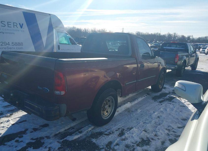Photo 4 of 1998 Ford F-150 STANDARD/XL/XLT (VIN 1FTZF1723WNB78452)