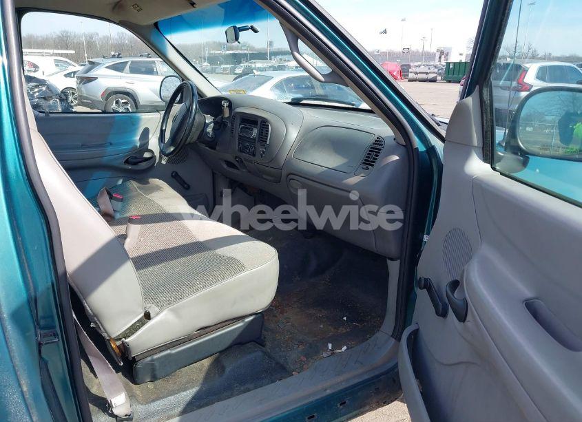 Photo 5 of 1998 Ford F-150 STANDARD/XL/XLT (VIN 1FTZF1723WNC12776)