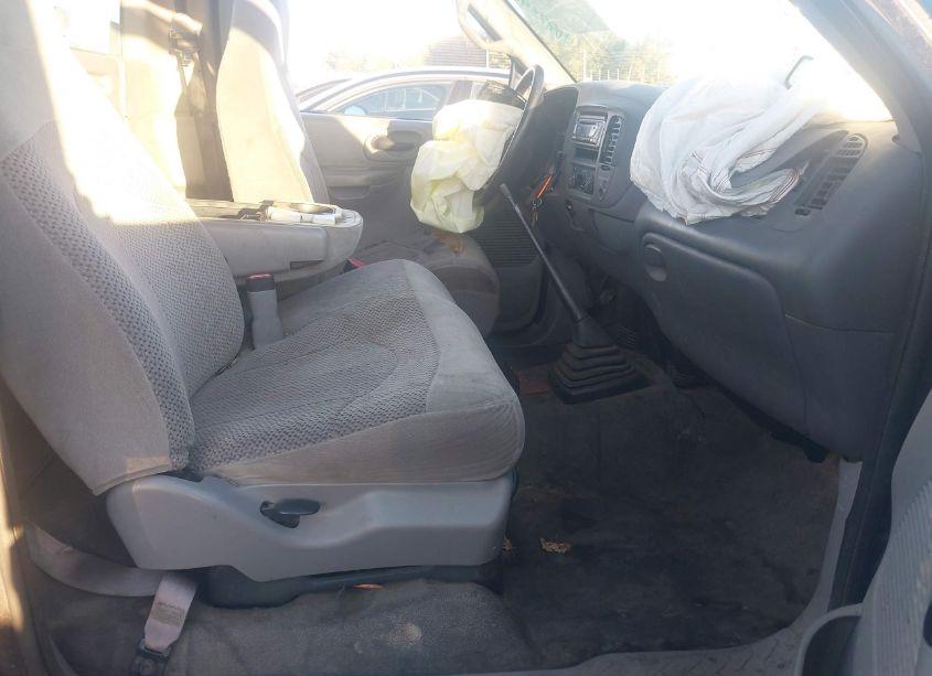 Photo 5 of 2000 Ford F-150 WORK SERIES/XL/XLT (VIN 1FTZF1723YNA99558)