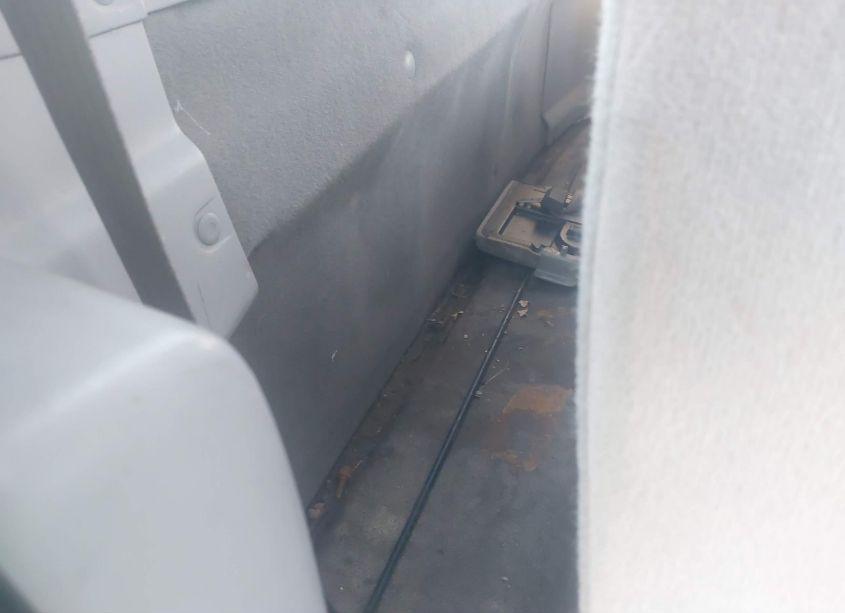 Photo 8 of 2000 Ford F-150 WORK SERIES/XL/XLT (VIN 1FTZF1723YNA99558)