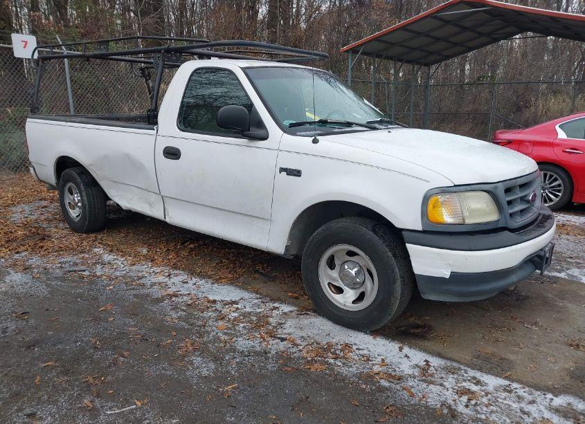 2000 Ford F-150 WORK SERIES/XL/XLT (VIN 1FTZF1723YNB09652) main photo