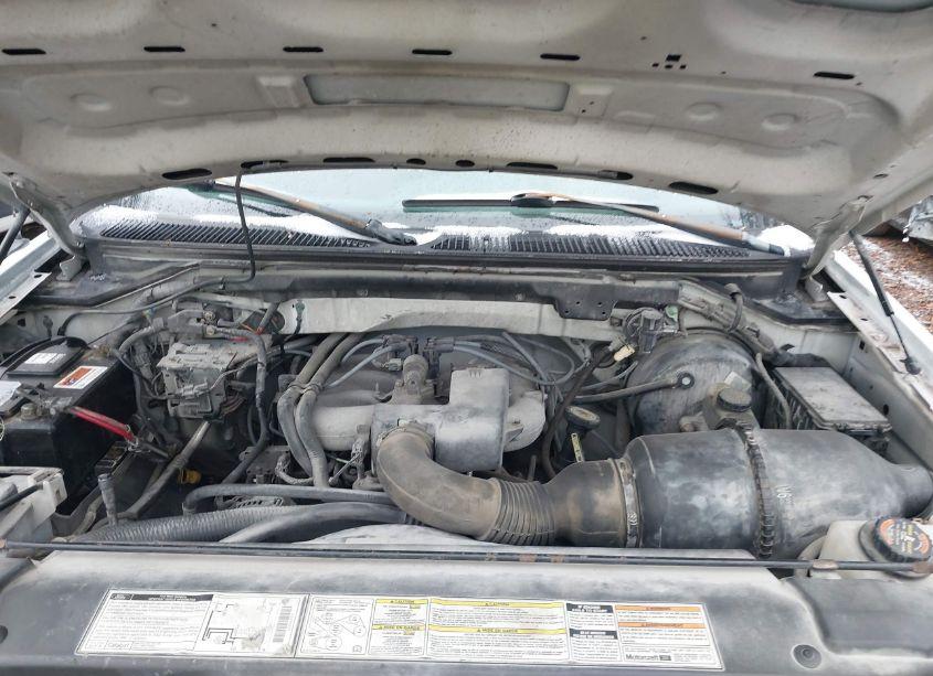 Photo 10 of 2000 Ford F-150 WORK SERIES/XL/XLT (VIN 1FTZF1723YNB09652)