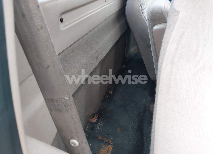 Photo 8 of 1998 Ford F-150 STANDARD/XL/XLT (VIN 1FTZF1724WNB82333)