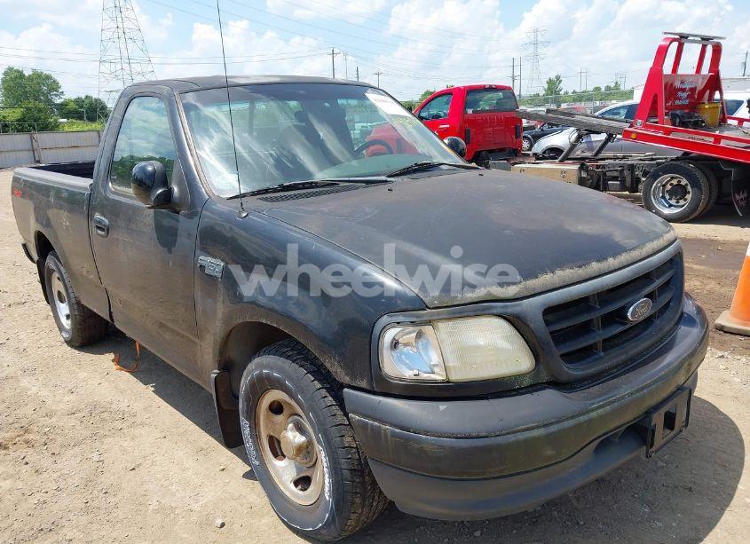 2000 Ford F-150 WORK SERIES/XL/XLT (VIN 1FTZF1724YNB61775) main photo