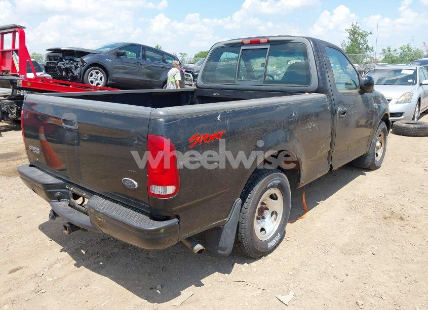 Photo 4 of 2000 Ford F-150 WORK SERIES/XL/XLT (VIN 1FTZF1724YNB61775)