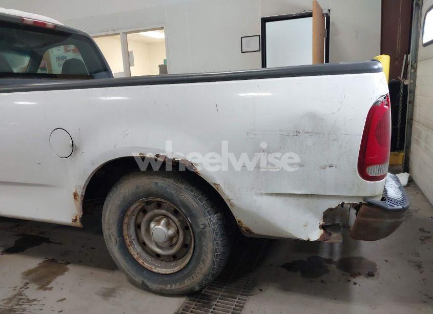 Photo 14 of 2001 Ford F-150 XL/XLT (VIN 1FTZF17261NB55191)