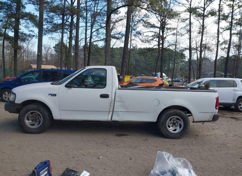 Photo 14 of 2001 Ford F-150 XL/XLT (VIN 1FTZF17271NA46710)