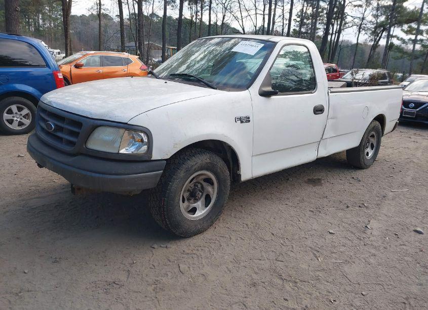 Photo 2 of 2001 Ford F-150 XL/XLT (VIN 1FTZF17271NA46710)
