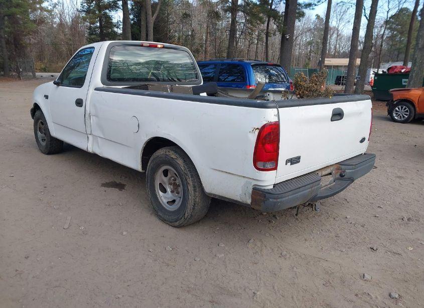 Photo 3 of 2001 Ford F-150 XL/XLT (VIN 1FTZF17271NA46710)
