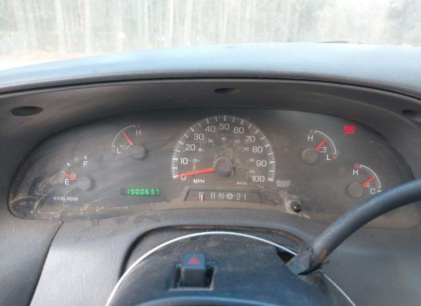 Photo 7 of 2001 Ford F-150 XL/XLT (VIN 1FTZF17271NA46710)