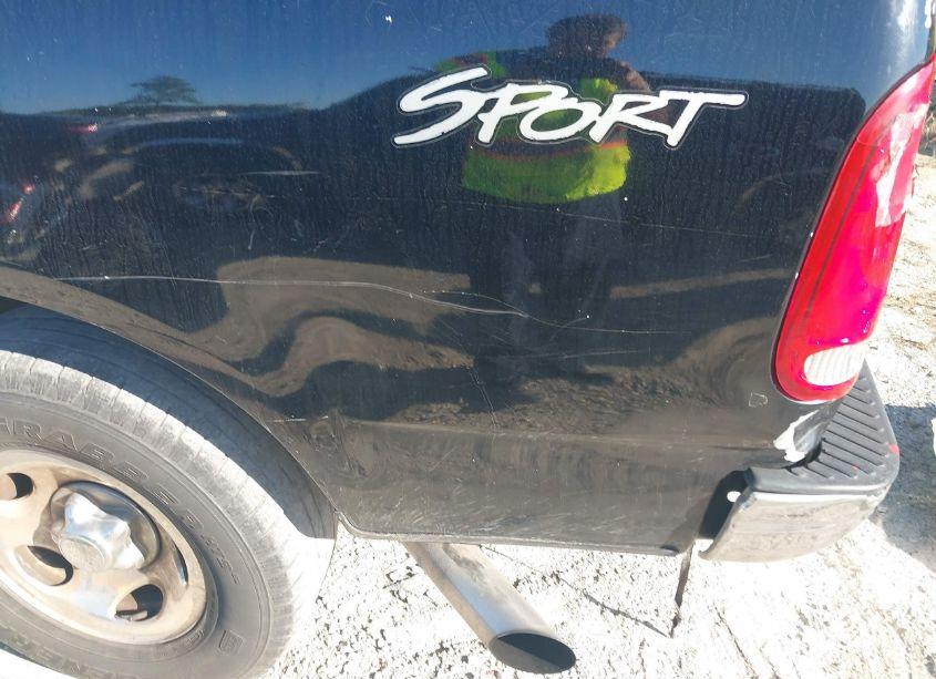 Photo 13 of 2001 Ford F-150 XL/XLT (VIN 1FTZF17281NB48291)