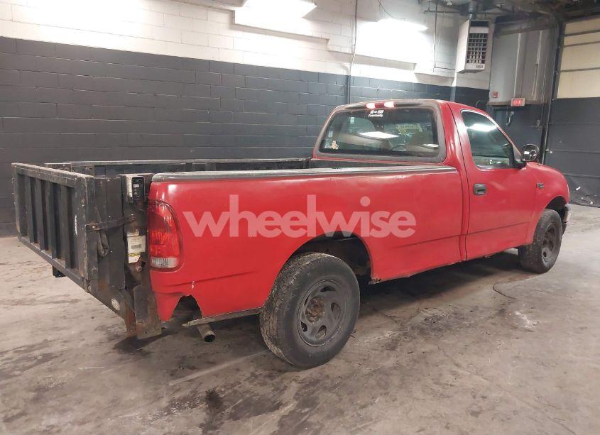 Photo 4 of 2000 Ford F-150 WORK SERIES/XL/XLT (VIN 1FTZF1729YNC11943)