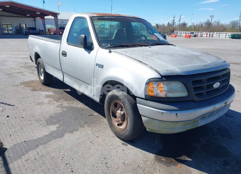 2000 Ford F-150 WORK SERIES/XL/XLT (VIN 1FTZF172XYNA19690) main photo