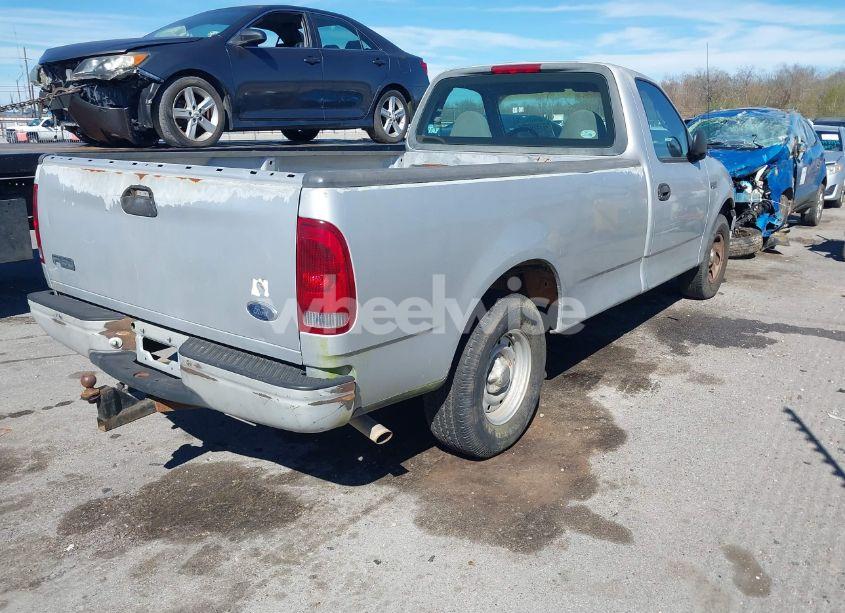 Photo 4 of 2000 Ford F-150 WORK SERIES/XL/XLT (VIN 1FTZF172XYNA19690)