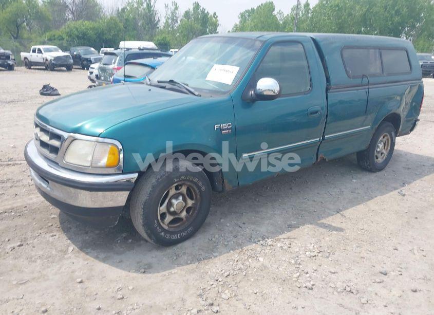 Photo 2 of 1998 Ford F-150 LARIAT/STANDARD/XL/XLT (VIN 1FTZF1761WNB83975)