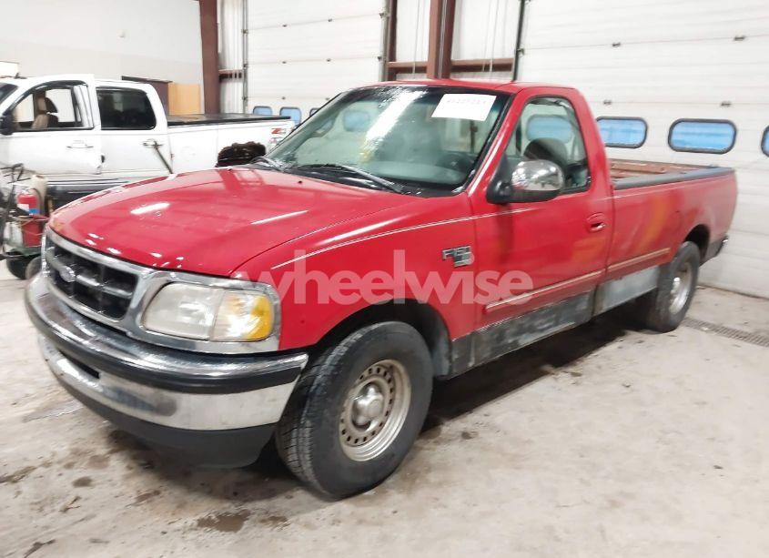 Photo 2 of 1998 Ford F-150 LARIAT/STANDARD/XL/XLT (VIN 1FTZF1764WNC20517)