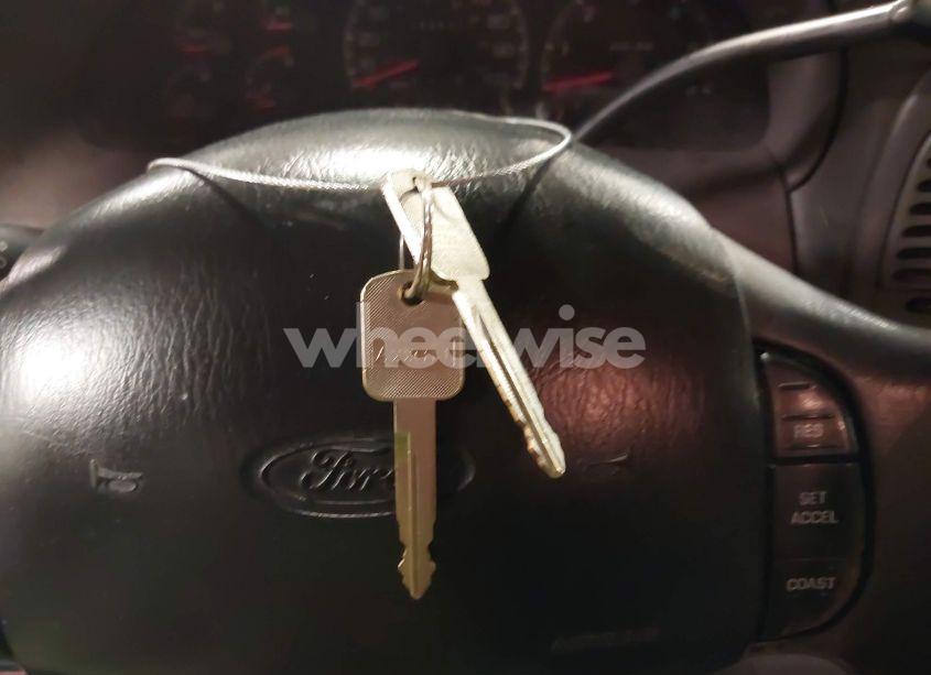 Photo 11 of 1998 Ford F-150 LARIAT/STANDARD/XL/XLT (VIN 1FTZF1767WKB82038)