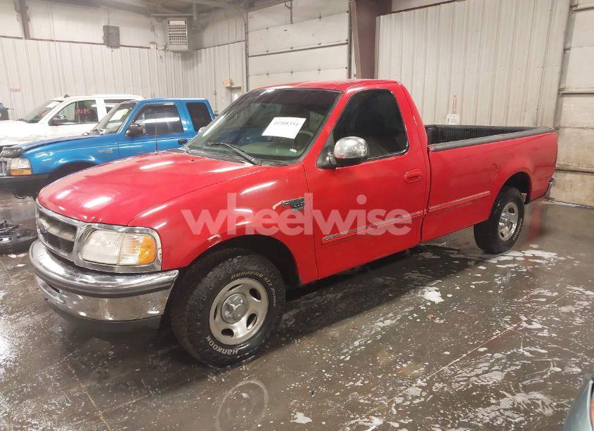 Photo 2 of 1998 Ford F-150 LARIAT/STANDARD/XL/XLT (VIN 1FTZF1767WKB82038)