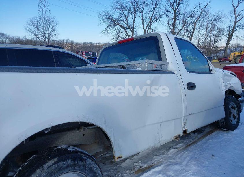 Photo 13 of 1998 Ford F-150 LARIAT/STANDARD/XL/XLT (VIN 1FTZF1769WNB92343)