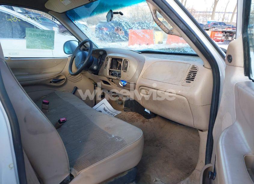 Photo 5 of 1998 Ford F-150 LARIAT/STANDARD/XL/XLT (VIN 1FTZF1769WNB92343)