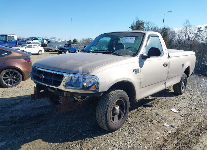 Photo 2 of 1998 Ford F-150 LARIAT/STANDARD/XL/XLT (VIN 1FTZF176XWNB12340)