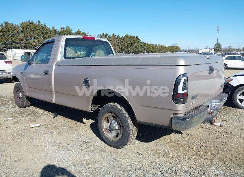 Photo 3 of 1998 Ford F-150 LARIAT/STANDARD/XL/XLT (VIN 1FTZF176XWNB12340)