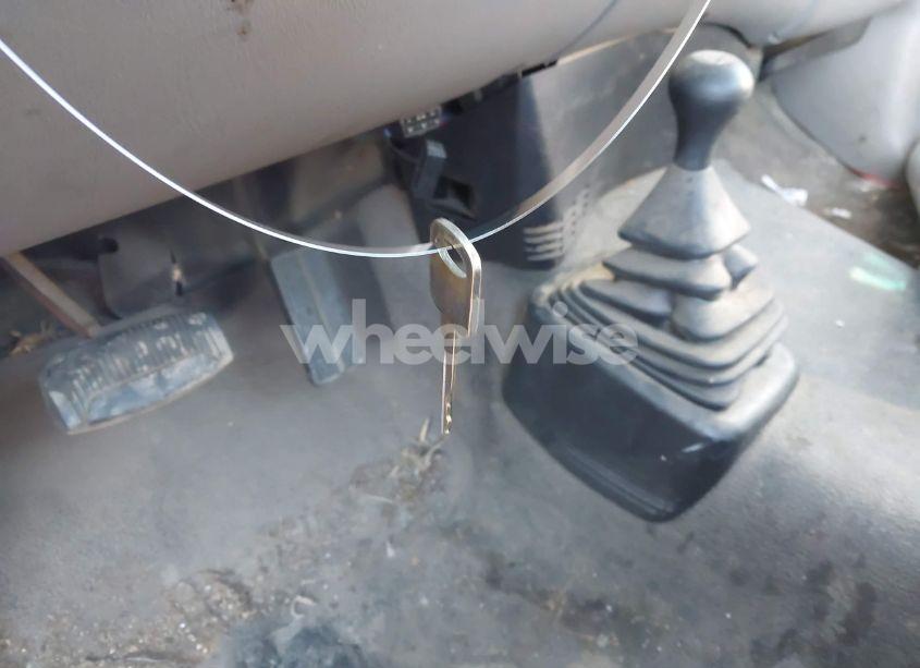 Photo 11 of 1998 Ford F-150 STANDARD/XL/XLT (VIN 1FTZF1822WNC37103)