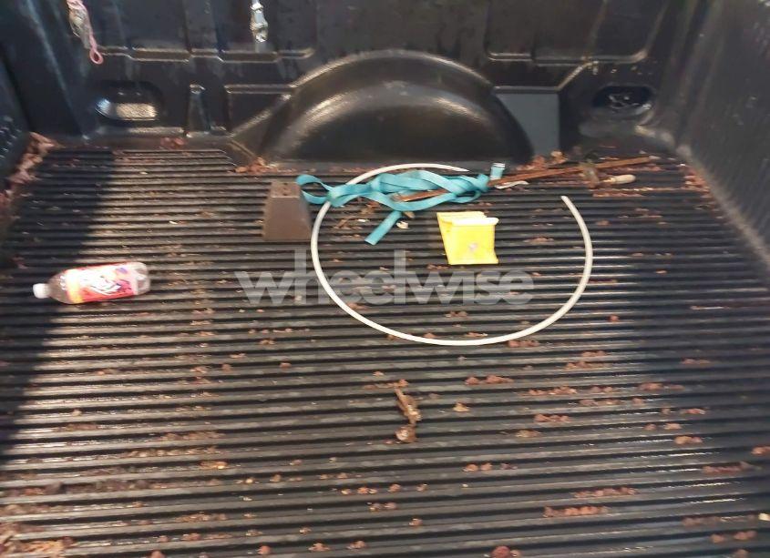 Photo 8 of 2001 Ford F-150 XL/XLT (VIN 1FTZF182X1KA13166)