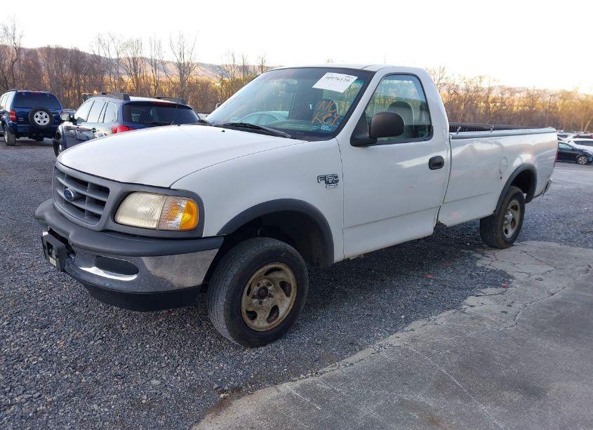 Photo 2 of 1998 Ford F-150 LARIAT/STANDARD/XL/XLT (VIN 1FTZF18W9WNA84464)